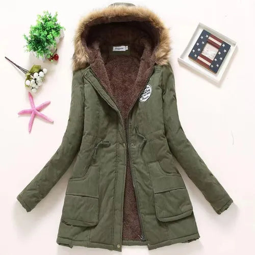 PARKA PARA MUJER - COLOR NEGRO